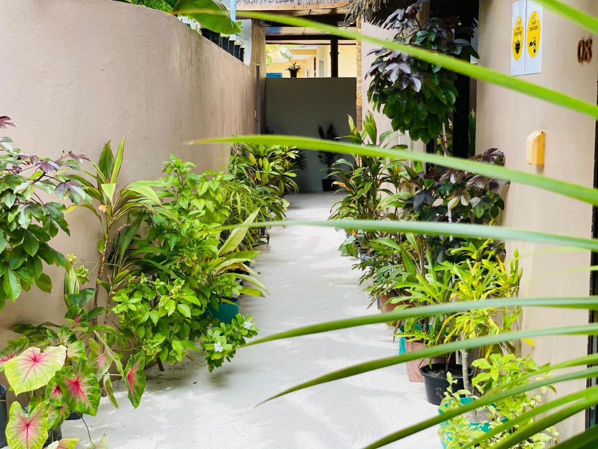Siesta Beach Hotel Maafushi Exterior photo